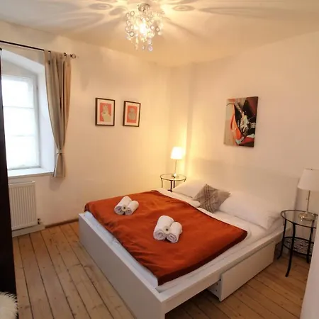 Apartment Glockenspiel By Managers